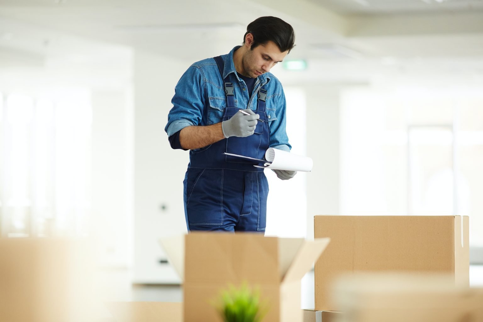 Backloading Removable Interstate Backloading Removals Sydney| Six Brothers Removalists